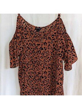 Torrid 3X Lace-Up Cold Shoulder Blouse - Georgette Leopard Print